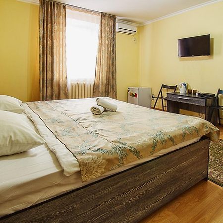 Bereket Hotell Astana Eksteriør bilde